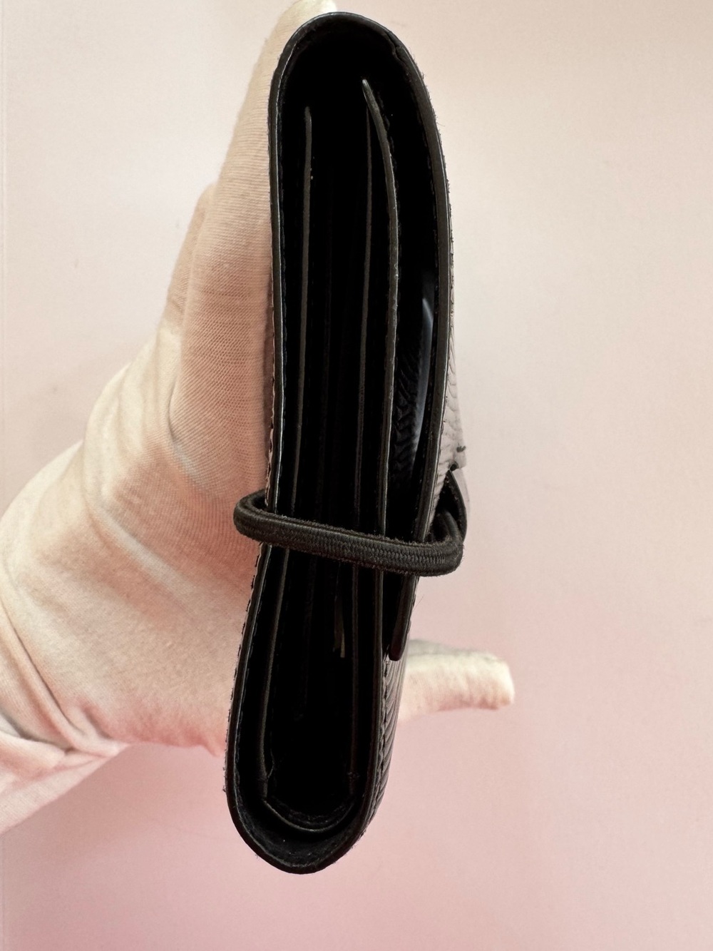 Louis Vuitton Black Epi Trifold Compact Wallet - Picture 5 of 6